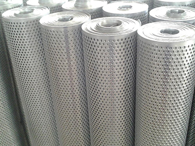 圓孔網通常以鍍鋅鋼板、不銹鋼板等多種材質